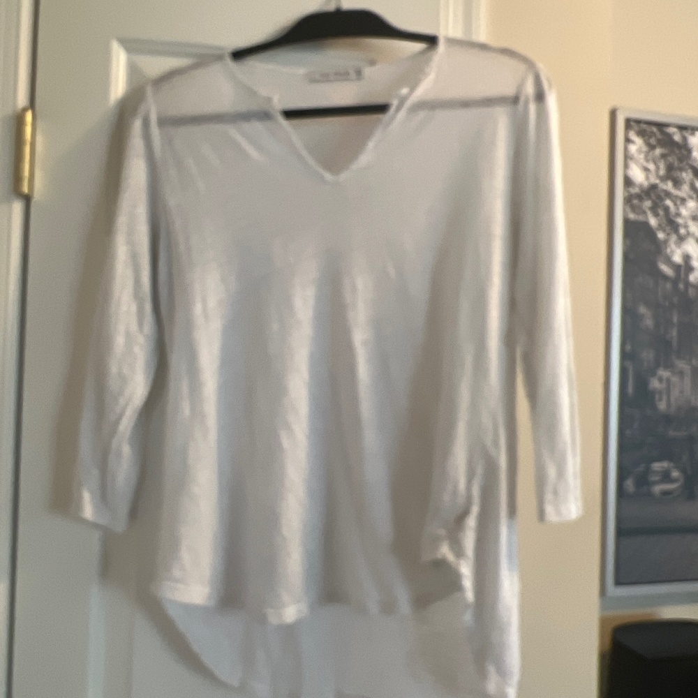 Cut Loose White Linen and Spandex Flowy Top - XS Generous Cut